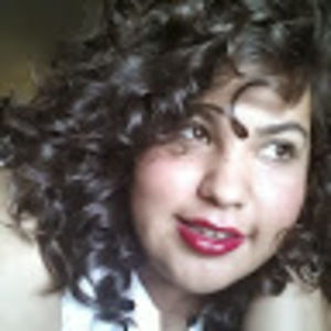 Meet your Posher, Francisca